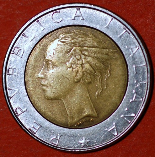 Italy 500 lire 111 - 500, km# 111